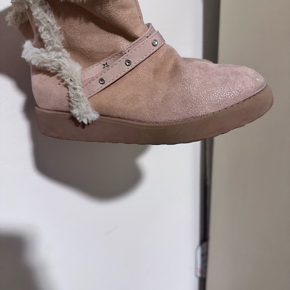 Pink Suede Girl’s Boots